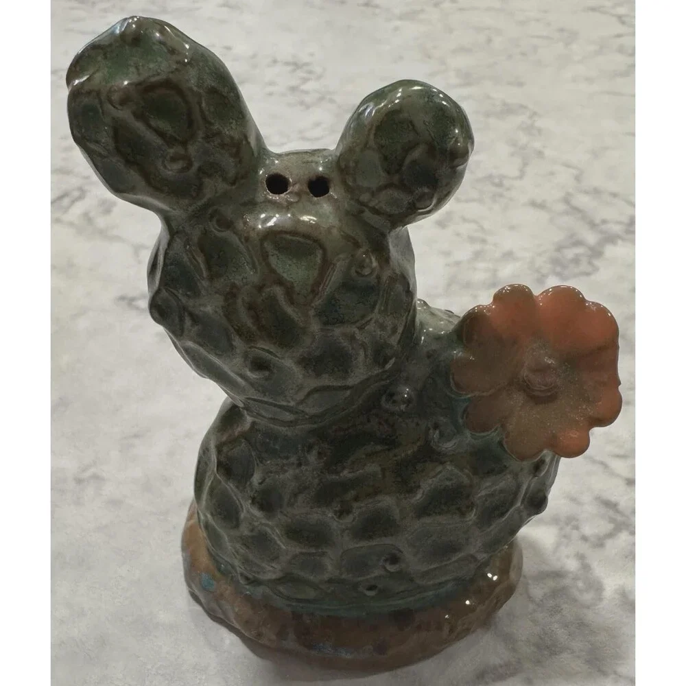 1989 Fitz Floyd Japan Blooming Cactus Figural Salt & Pepper Shakers Southwestern